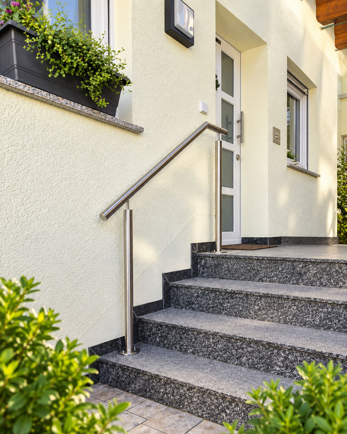Handläufe – ausgeführtes Projekt von Metallbau Hantke